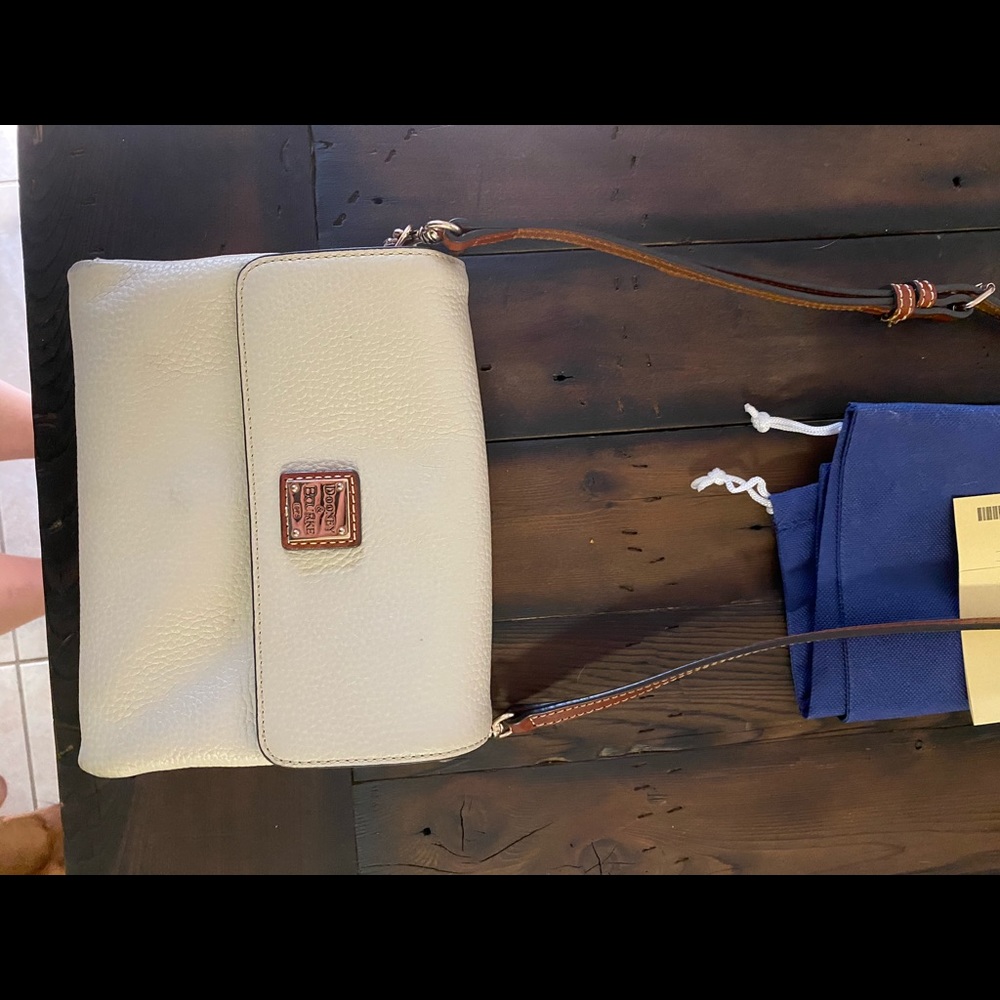 Dooney & Bourke Pebble Grain Hunter Crossbody